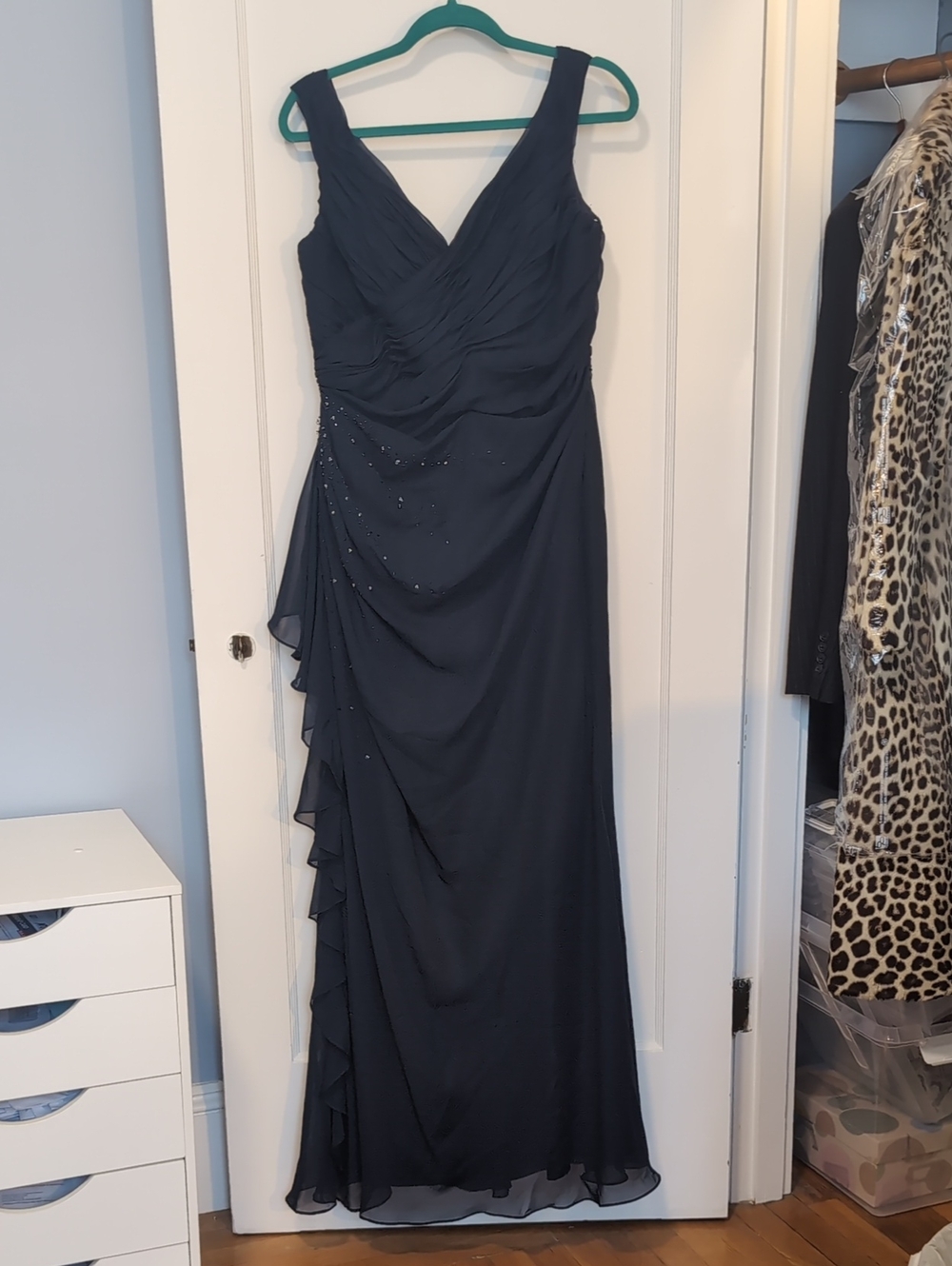 Elegant Navy Sleeveless V-Neck Maxi Dress with Draped Detail
